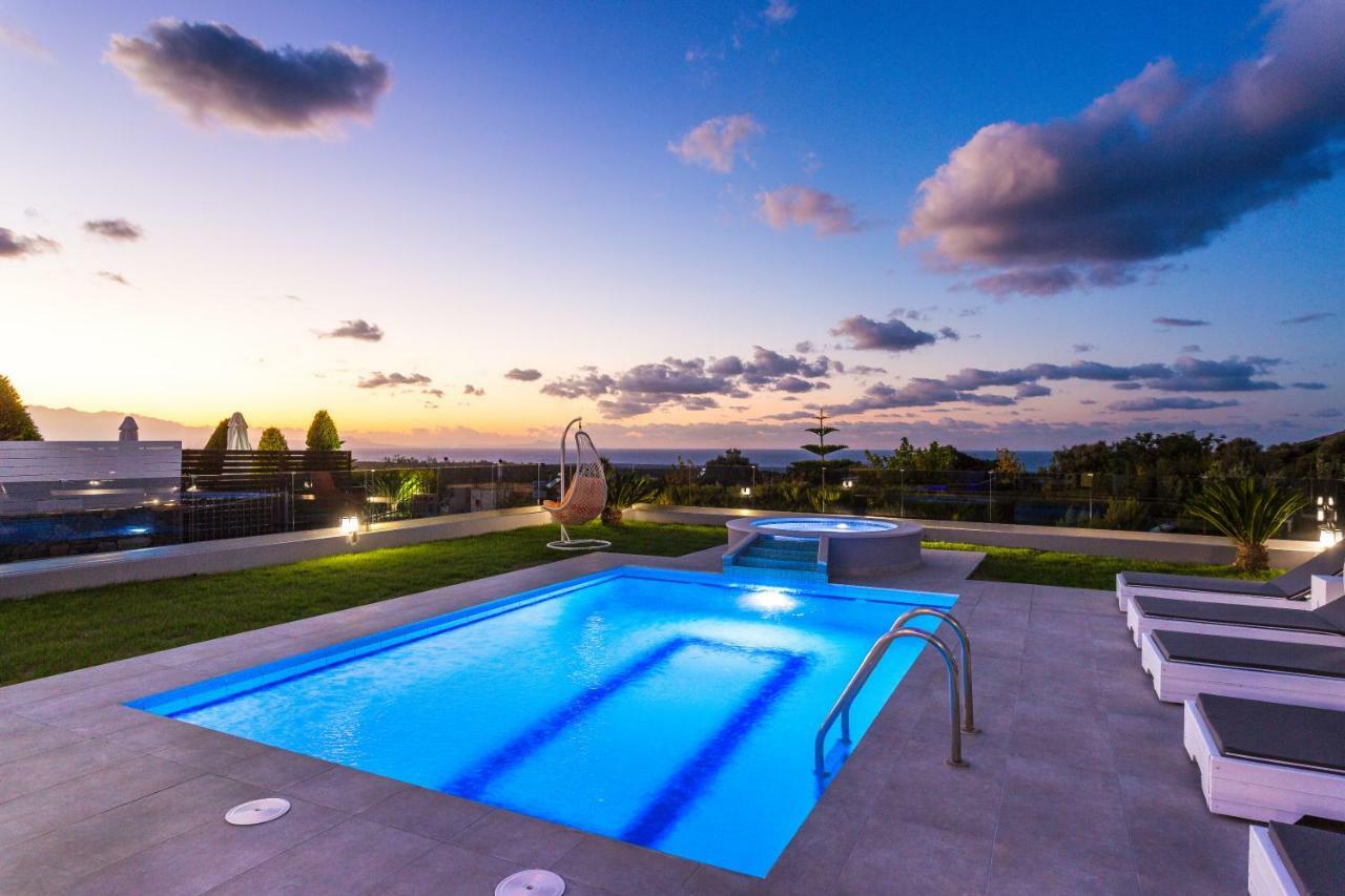 Evangelos Villas, Lavish Touch, By Thinkvilla Angeliana  Exterior photo